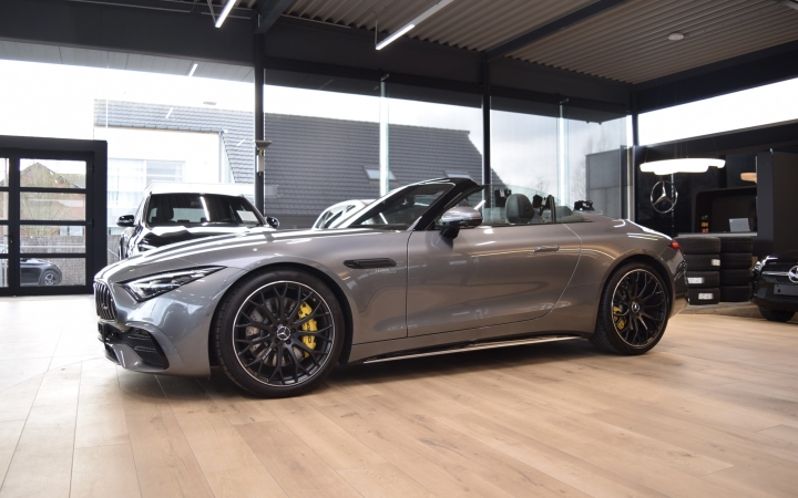 Mercedes-AMG SL 43