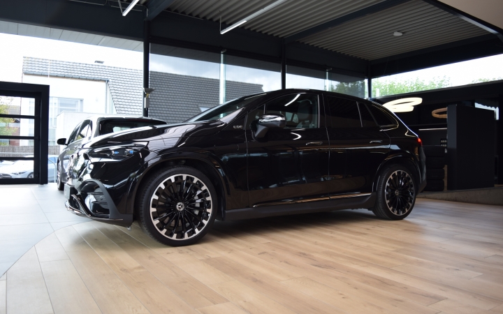 Mercedes EQE 350+ SUV