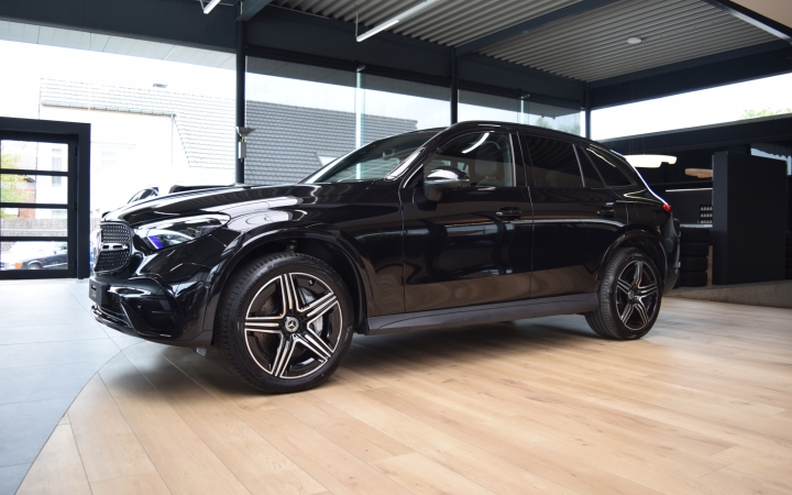 GLC 300 e 4M AMG