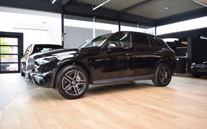 GLC 300 e 4M AMG