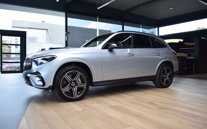 GLC 300 e 4M AMG