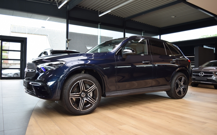 GLC 300 e 4M AMG