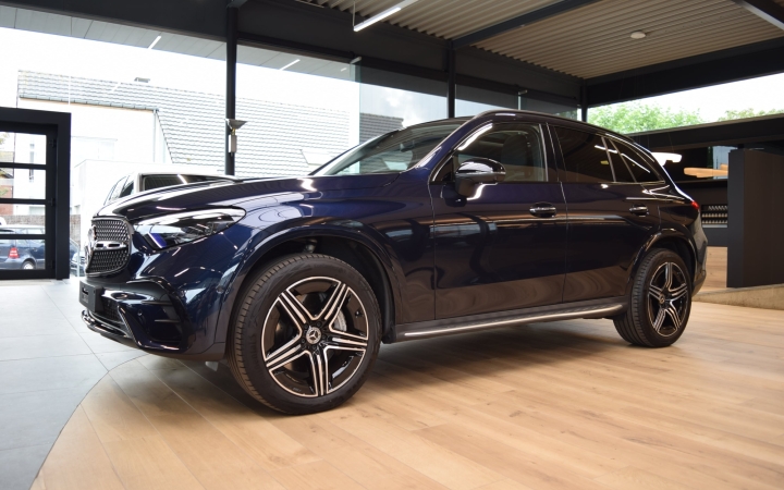 GLC 300 e 4M AMG line