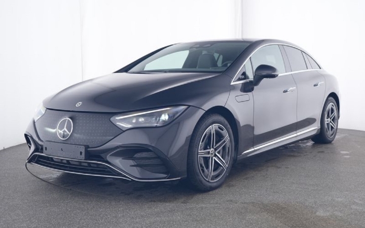 EQE 300 AMG line